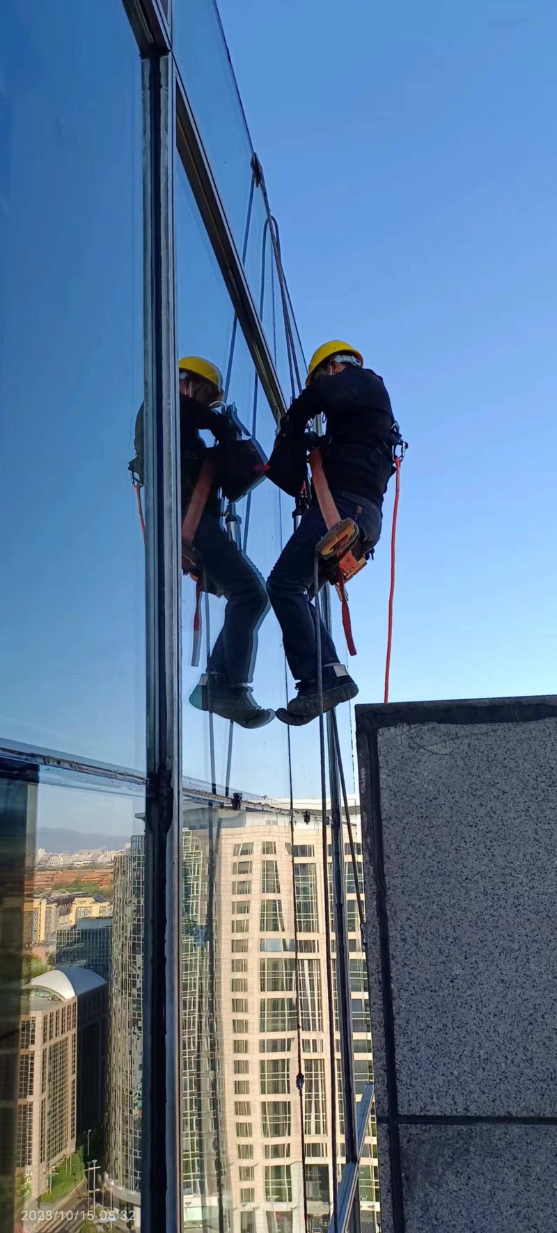 中空玻璃在建筑领域的广泛应用与优势